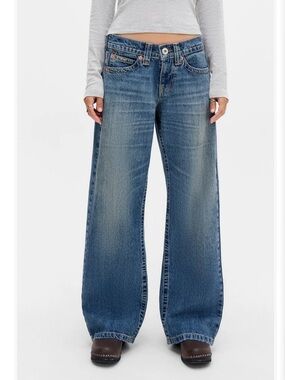 Urban Outfitters BDG Kayla Low-Rise Jeans